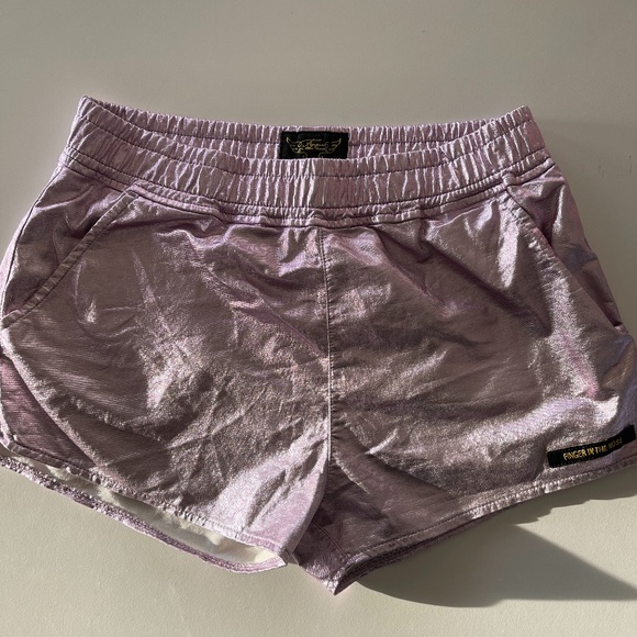Girls Designer Shorts - Picture 1 of 11